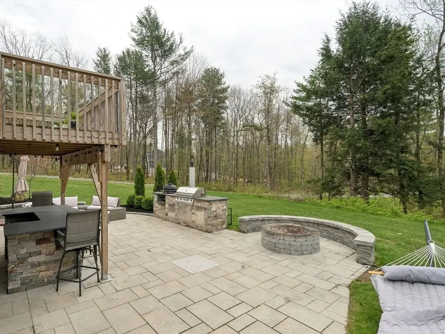 97 Glenwood Pl Ext, Rutland, MA 01543 - #2