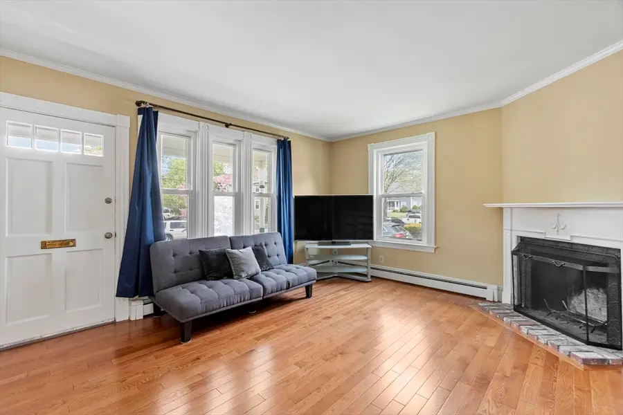 26-26A Richardson Avenue, Wakefield, MA 01880 - #3