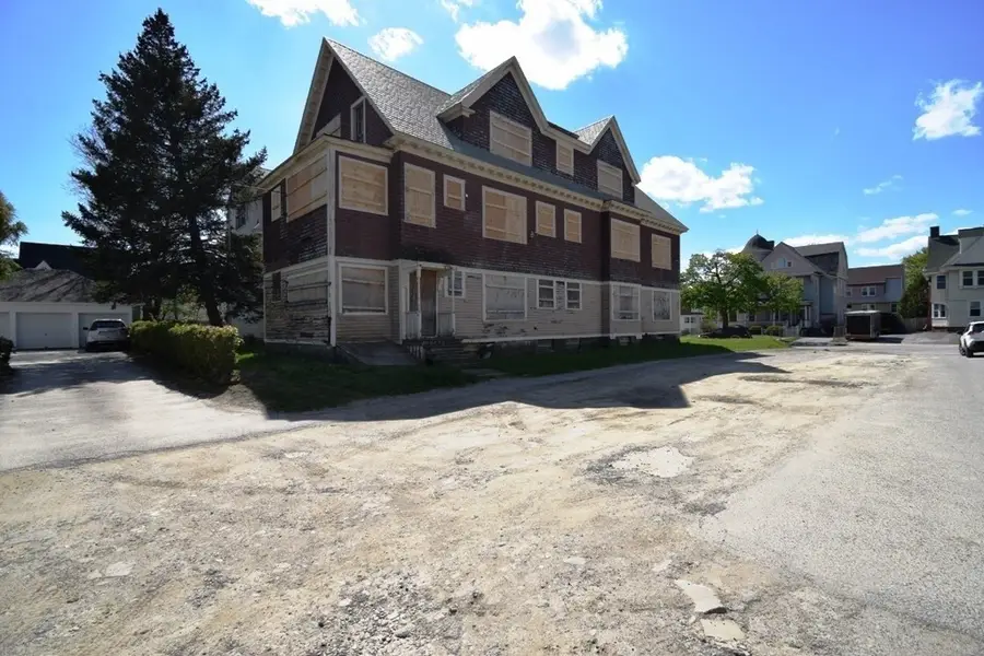 139 Vernon Street, Worcester, MA 01610 - #3