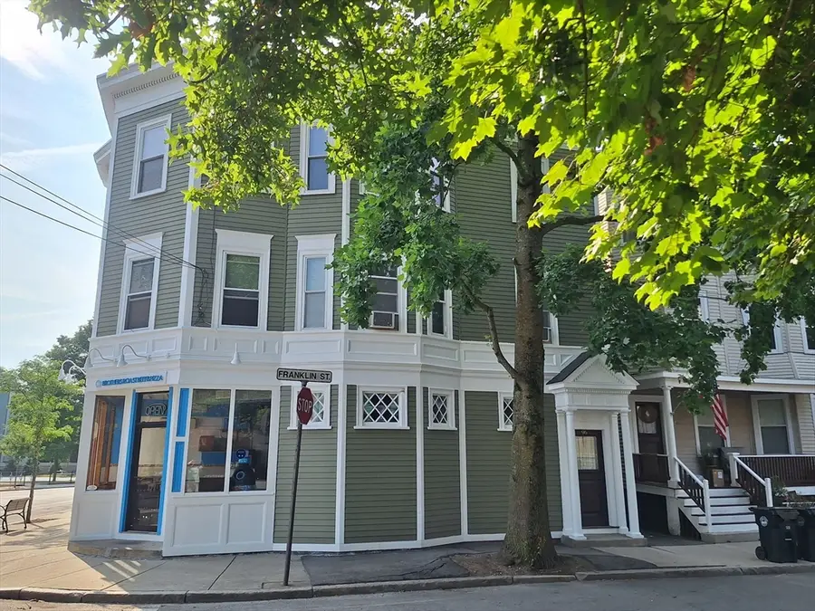 293 Cypress St, Brookline, MA 02445 - #2