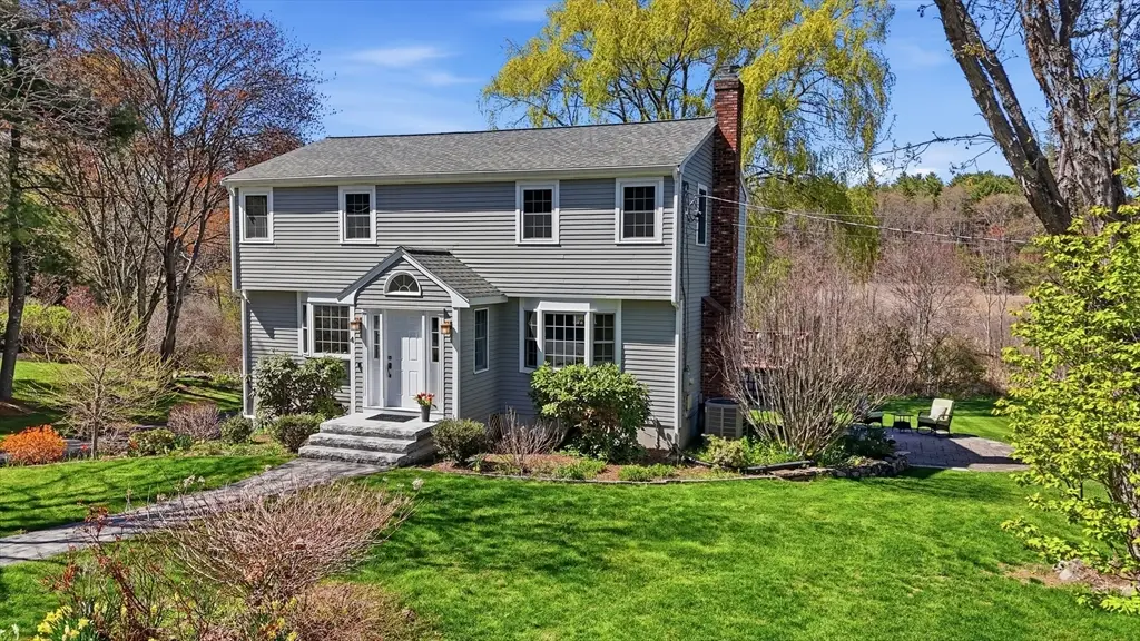 4 Meadowbrook Rd, Acton, MA 01720 - #1