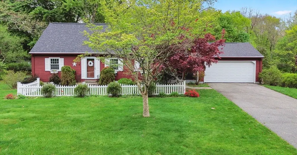6 Garden Ln, Wilbraham, MA 01095 - #1