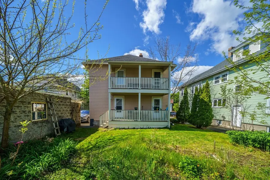 9 Fairview Ave, Watertown, MA 02472 - #3