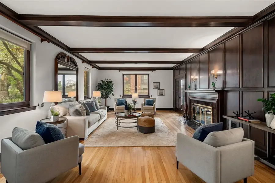 110 Wallis Rd., Chestnut Hill, MA 02467 - #2