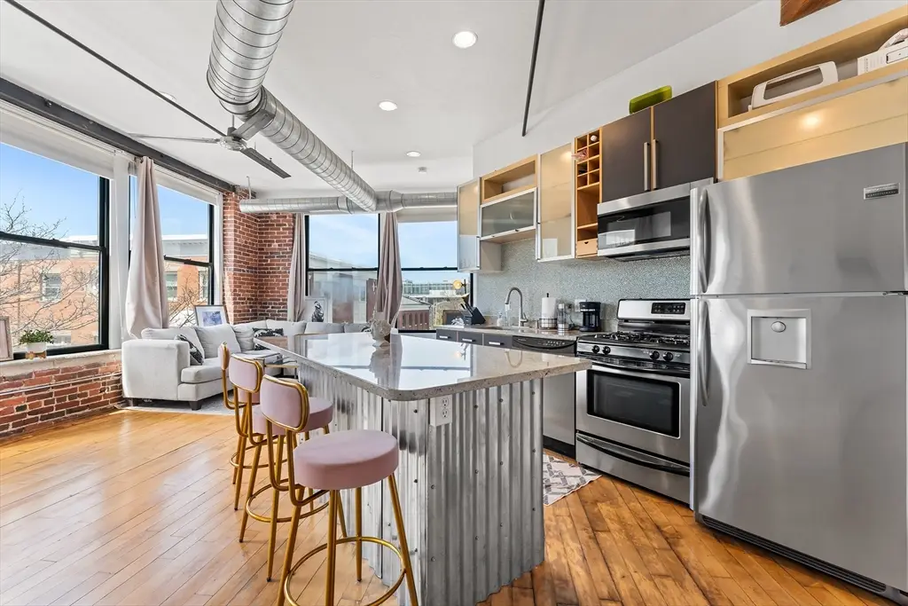 281 Essex St #306, Salem, MA 01970 - #1