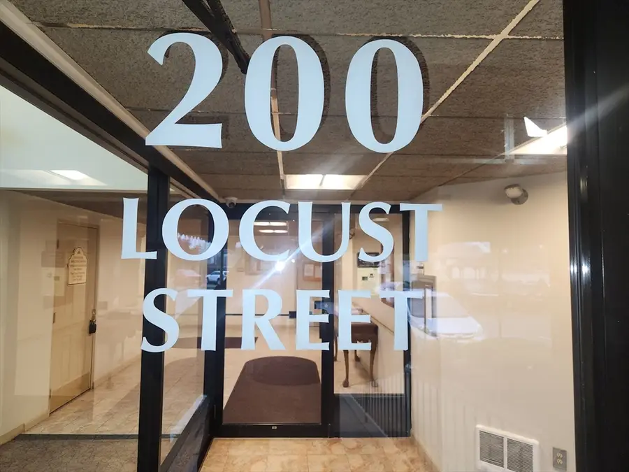 200 Locust St #303, Lynn, MA 01904 - #3