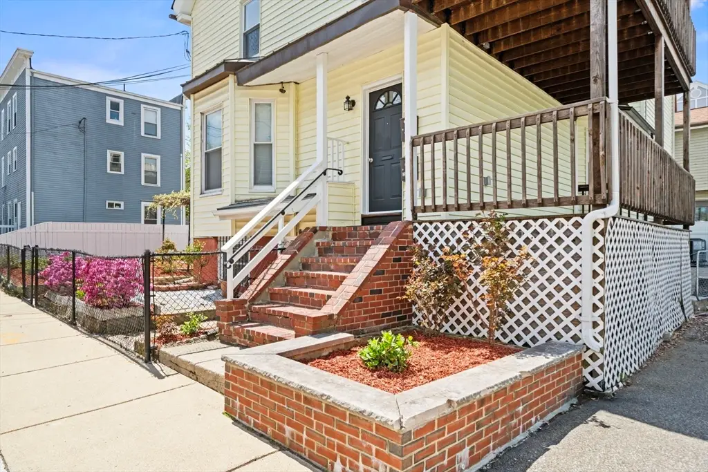 29 Hanson St #1, Somerville, MA 02143 - #1