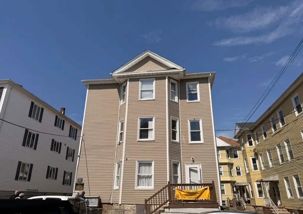 227 Eagle St, Fall River, MA 02721 - #1