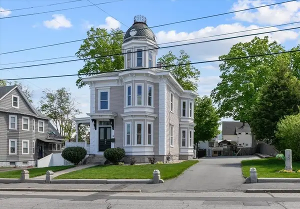 78 Stevens Street, Lowell, MA 01851