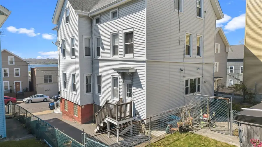 613 Durfee St, Fall River, MA 02720 - #2