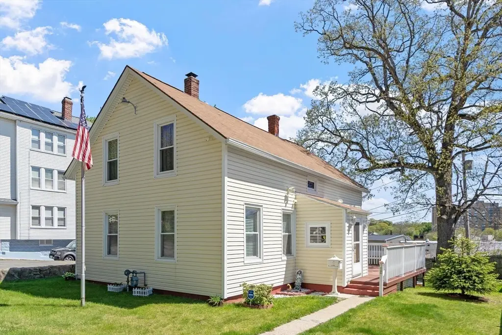28 Lakewood St, Worcester, MA 01603 - #1
