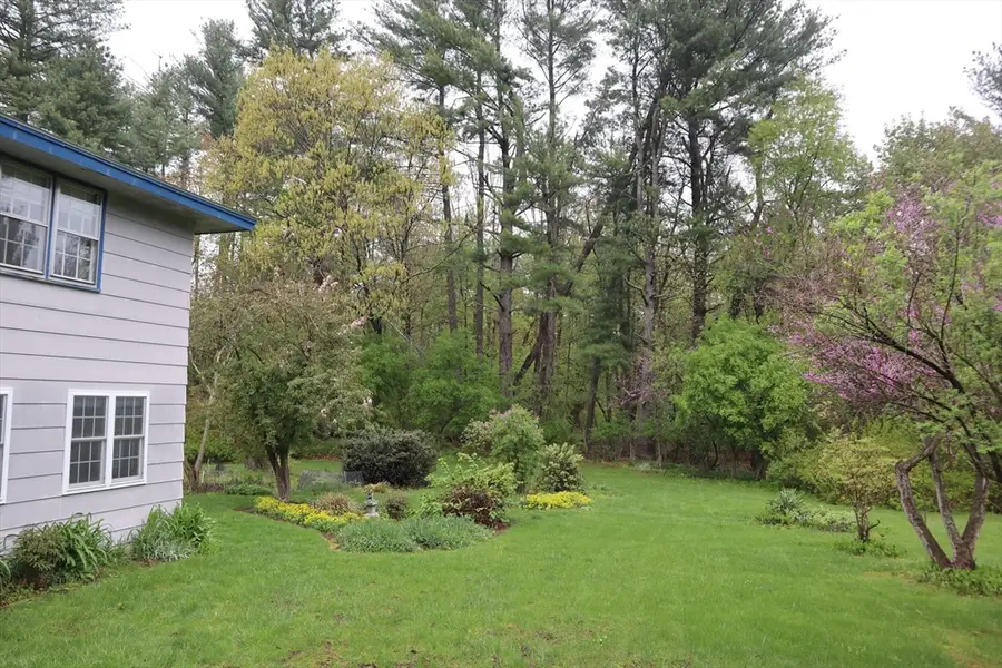 15 Dakota Dr, Chelmsford, MA 01824 - #2