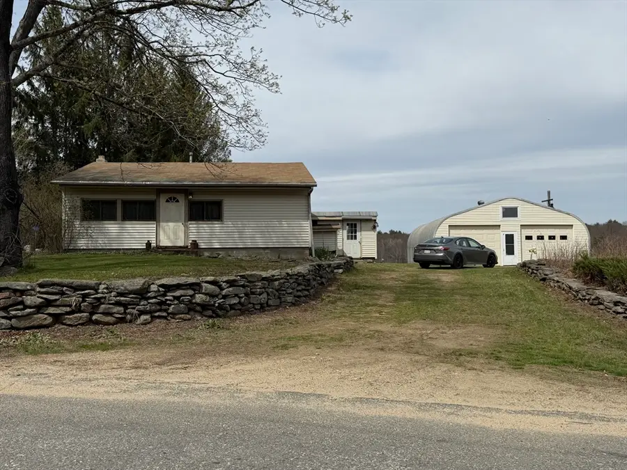 15 Old East St, Petersham, MA 01366 - #2