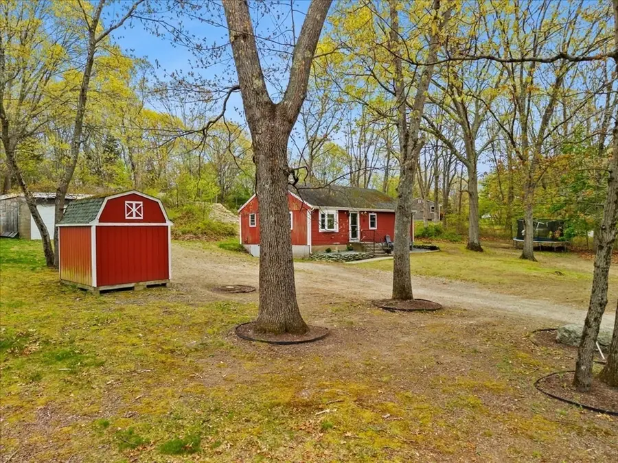 9 Hillside Ave, Berkley, MA 02779 - #3