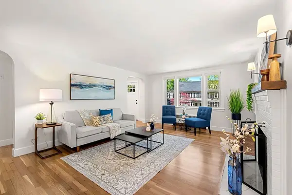 96 Paul Revere Rd, Arlington, MA 02476