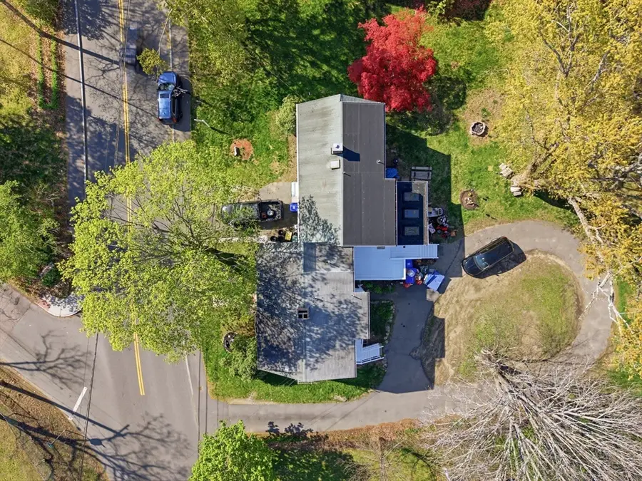 196 Highland St, Taunton, MA 02780 - #3
