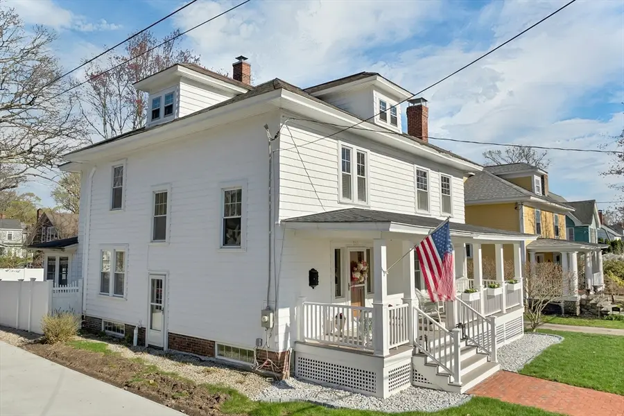 951 Chestnut St, Manchester, NH 03104 - #3