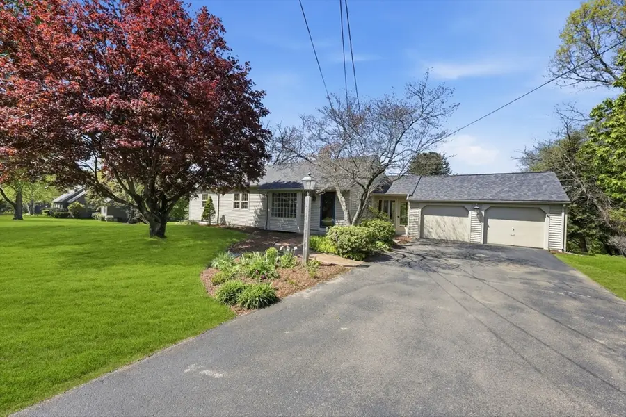 11 Pheasant Hill, Granby, MA 01033 - #2