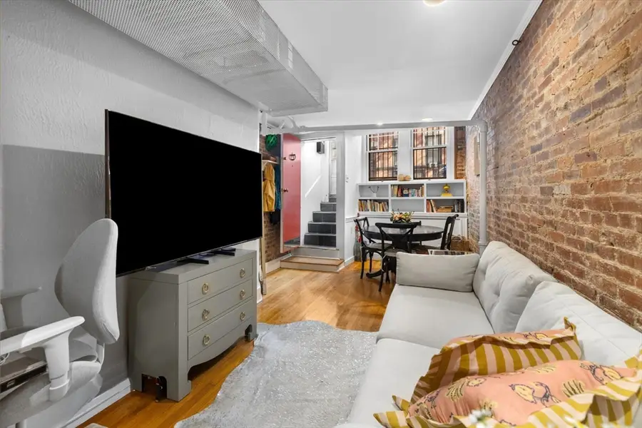 76 Phillips St #A, Boston, MA 02114 - #2
