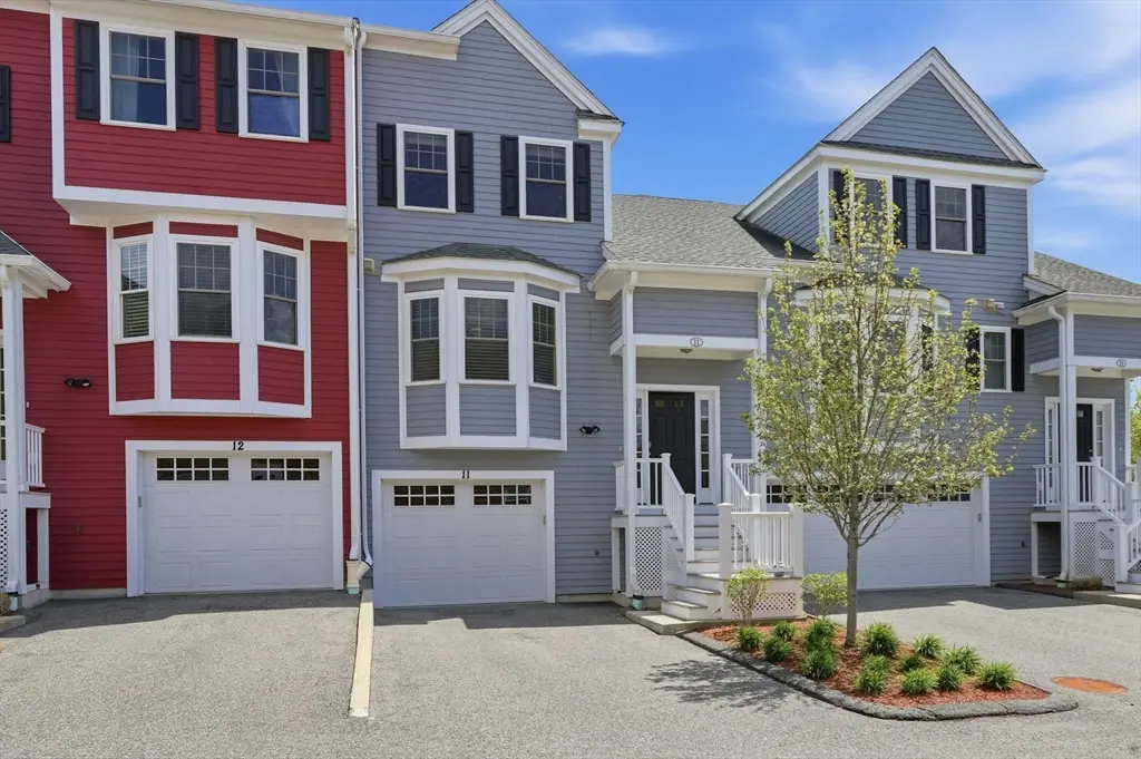 60 Lenox St #11, Norwood, MA 02062 - #1