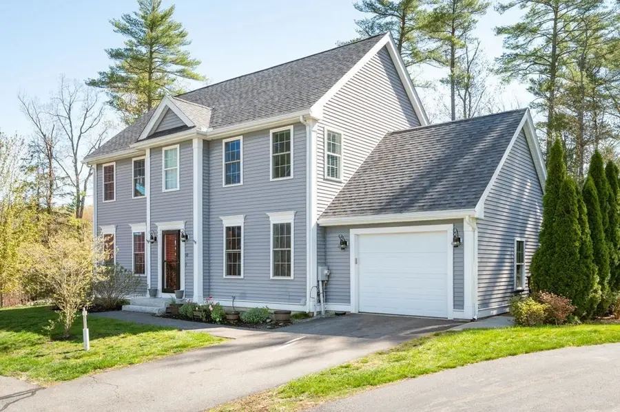 10 Caitlin Cir, Salisbury, MA 01952 - #3
