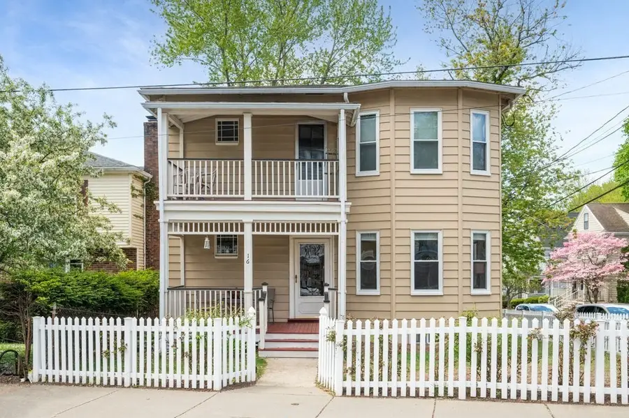16 Charles St #A, Watertown, MA 02472 - #3