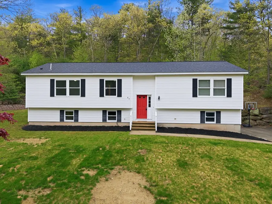89 Webster St, Douglas, MA 01516 - #2