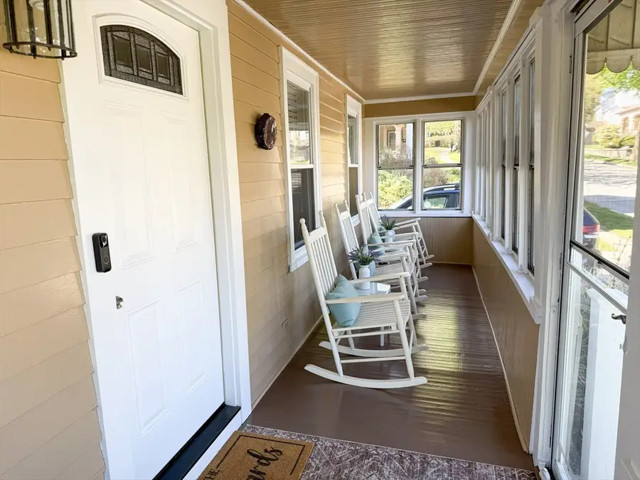 12 Lamar Ave, Worcester, MA 01604 - #3