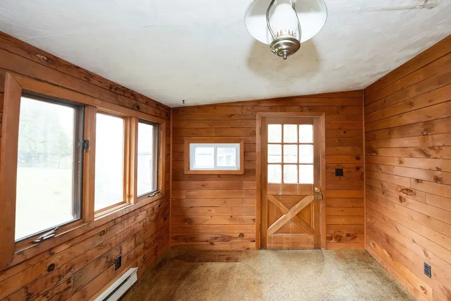 402 Prospect St, West Boylston, MA 01583 - #3