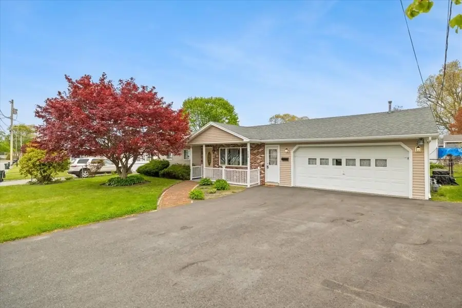 128 Windsor St, Fall River, MA 02723 - #3