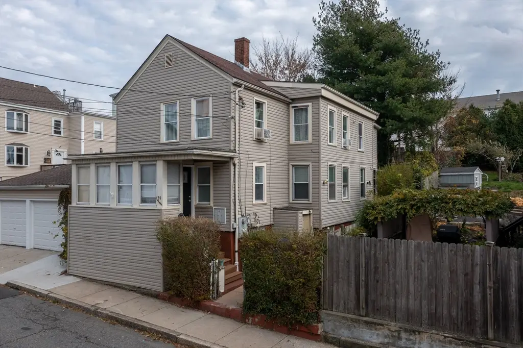 89 Oak Street, Fall River, MA 02720 - #1