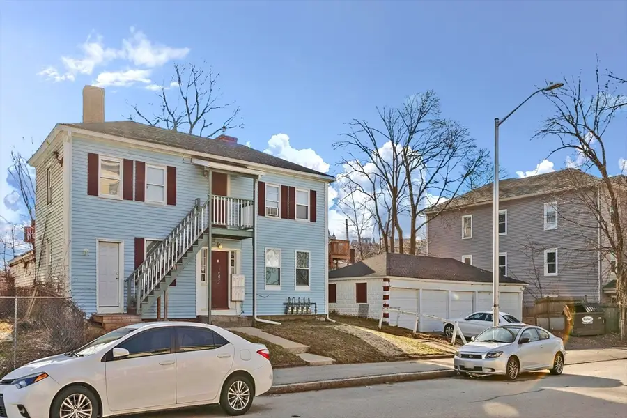 3 Chelsea St, Worcester, MA 01610 - #3