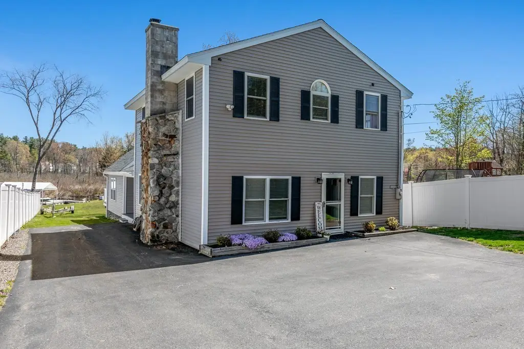 651 Nashua Rd, Dracut, MA 01826 - #1