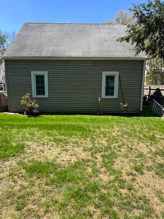109 Eddywood St, Springfield, MA 01118 - #3