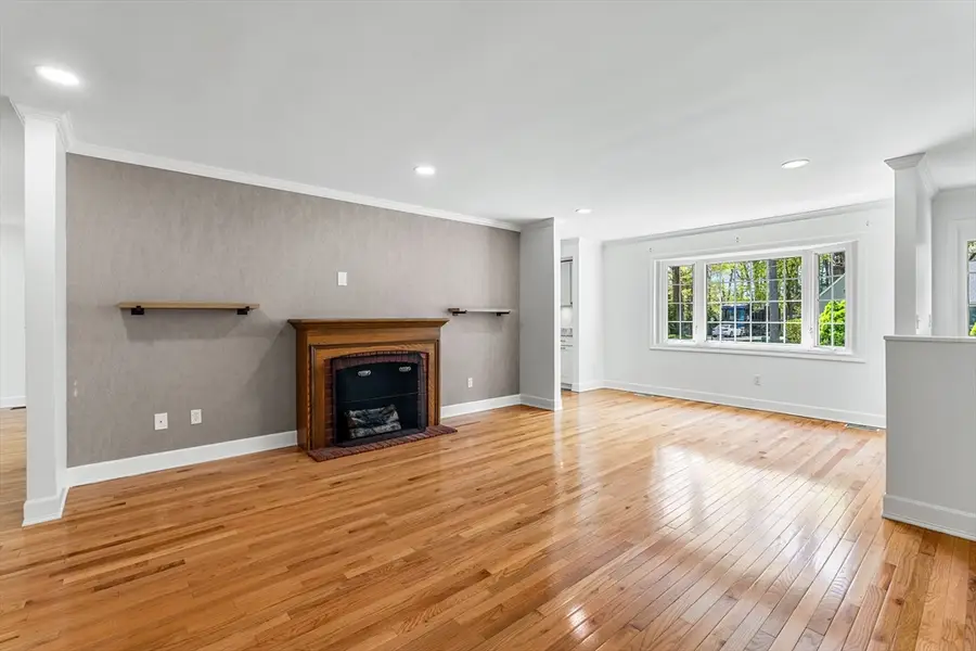 5 Marsden Ct, Seekonk, MA 02771 - #3