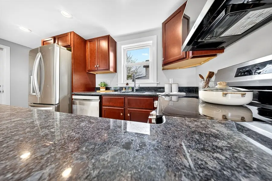 49 Denver St, Fall River, MA 02721 - #3