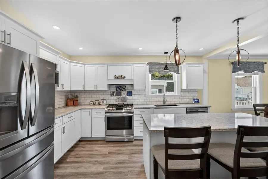 11 Clifton Ave, Beverly, MA 01915 - #3