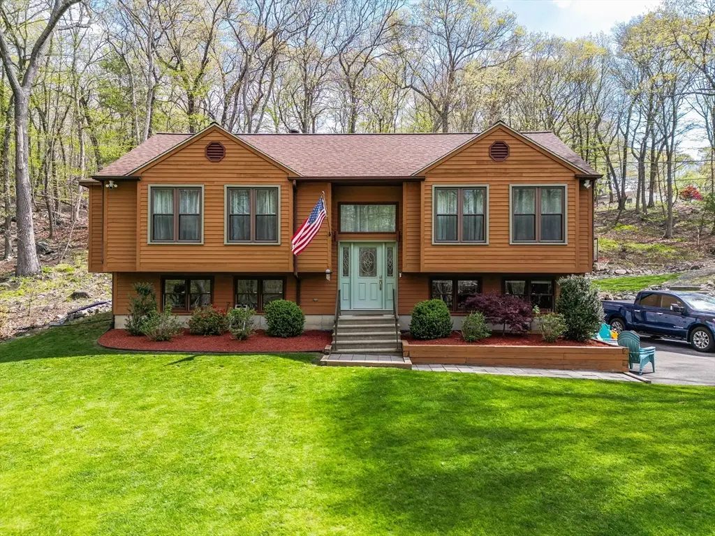77 Lippitt Ave, Cumberland, RI 02864 - #1