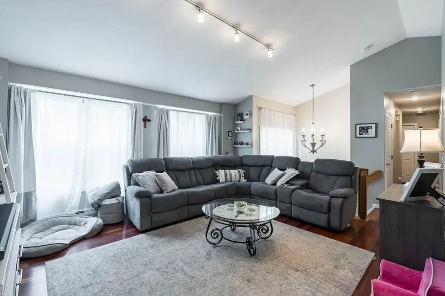 77 Lippitt Ave, Cumberland, RI 02864 - #3