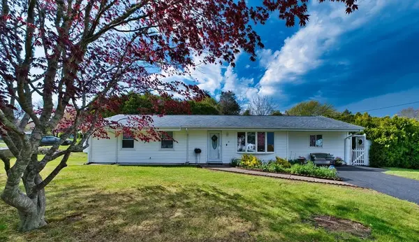 15 Mishawum Dr., Dartmouth, MA 02748
