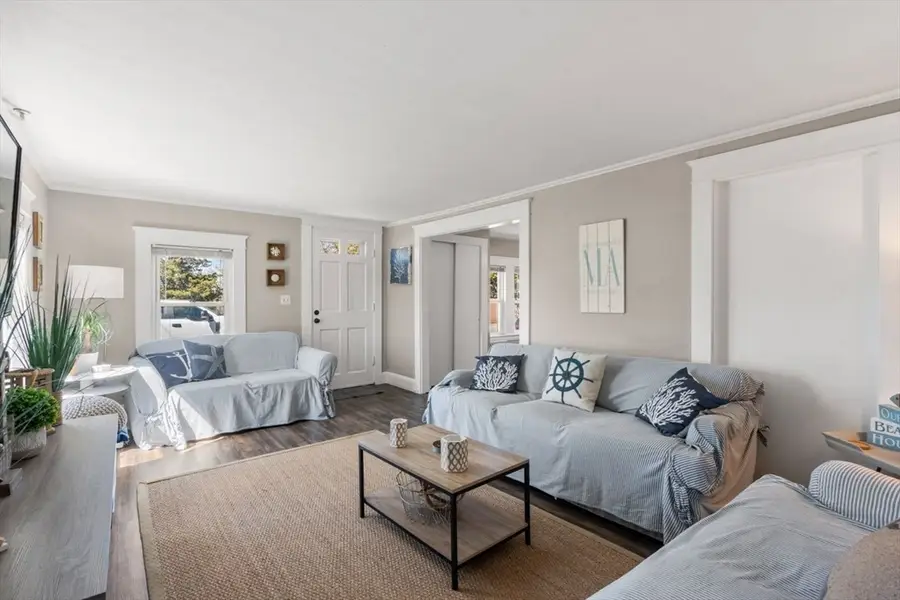 10 Trenton St, West Yarmouth, MA 02673 - #3