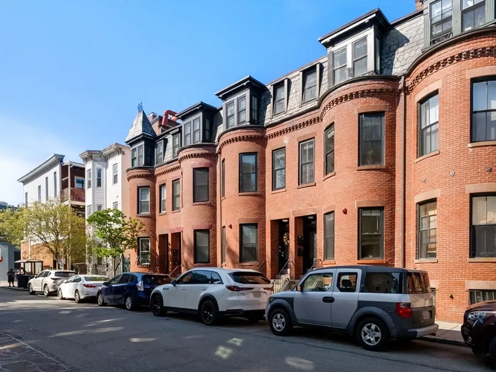 209 Green #1, Cambridge, MA 02139 - #1