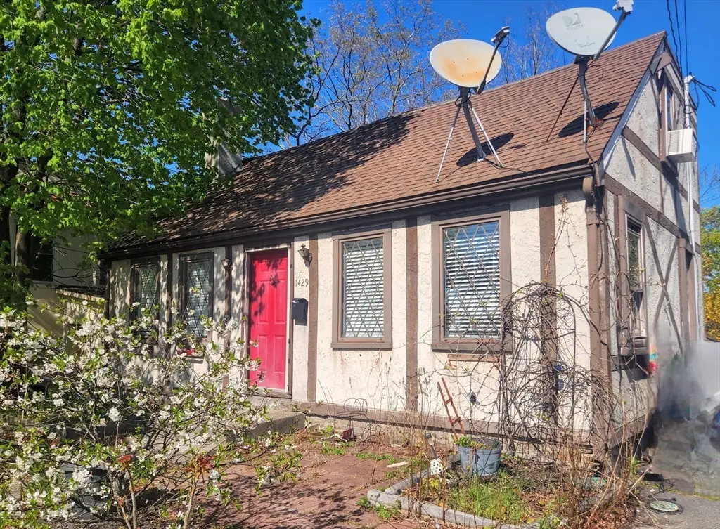 1429 Pleasant St., Weymouth, MA 02189 - #1