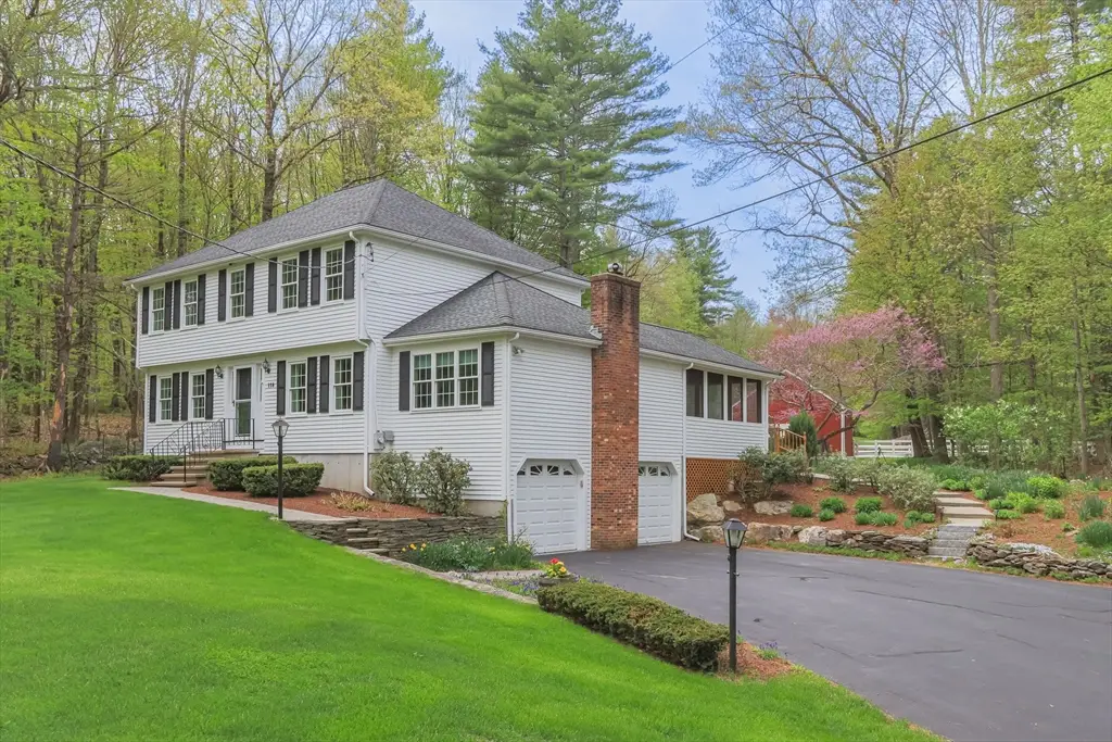 118 Lawrence St, Pepperell, MA 01463 - #1