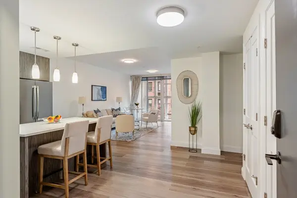 771 Harrison Ave #304, Boston, MA 02118