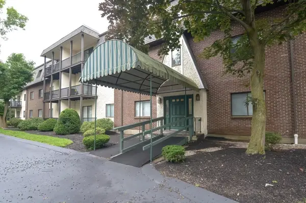 232 Canton St #107, Randolph, MA 02368