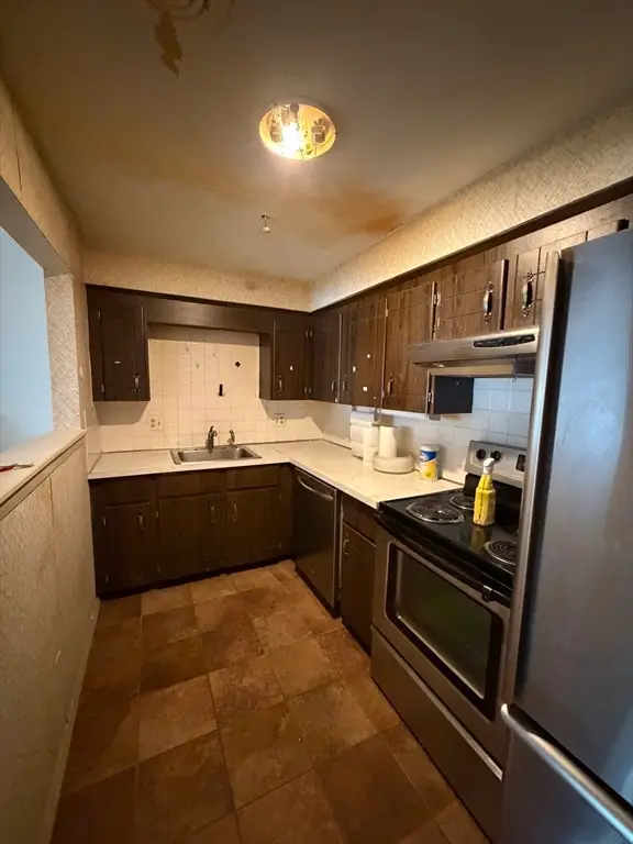 232 Canton St #107, Randolph, MA 02368 - #2