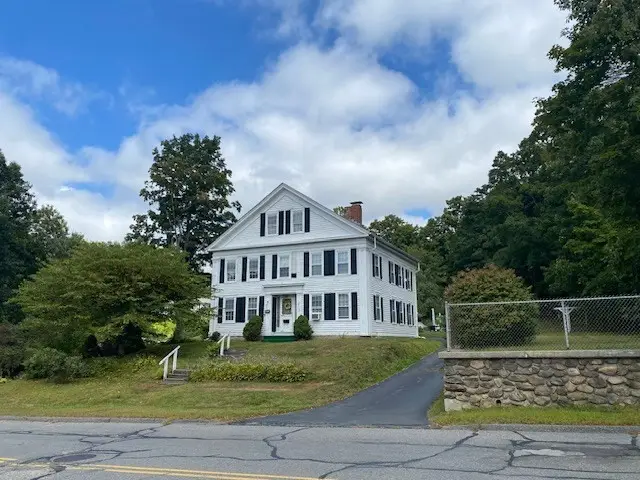 27 A-B Grafton St, Millbury, MA 01527 - #2