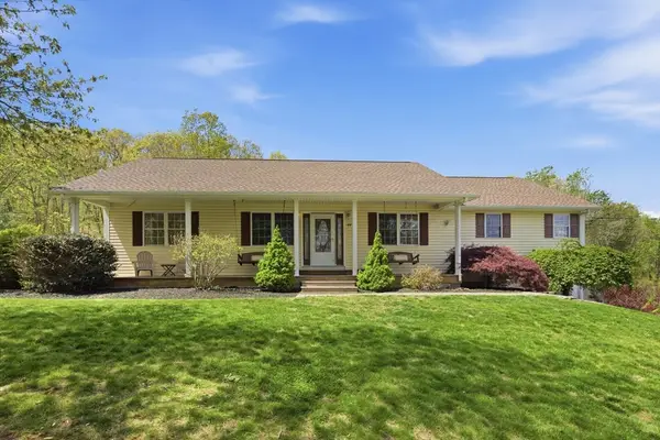 99 Burlingame Rd, Smithfield, RI 02917