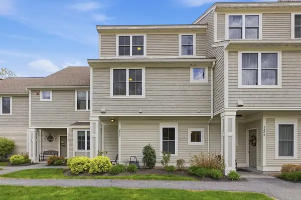 2302 Juniper Circle #2302, North Andover, MA 01845